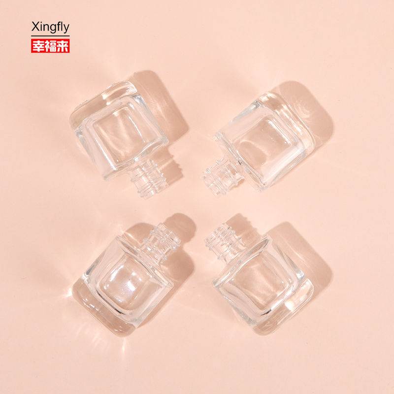 8ml 빈 유리 크기가 큰 독보적인 젤 손톱 랭크 병